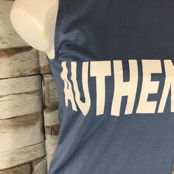 Divided women’s dress size 4 light fabric NWOT - Picture 3 of 7